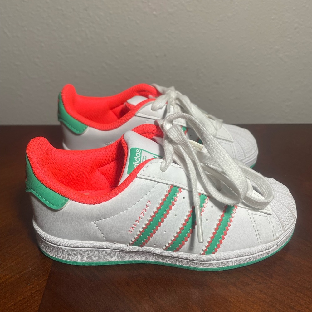 Adidas Superstar Sneakers Size 8 K GV6991